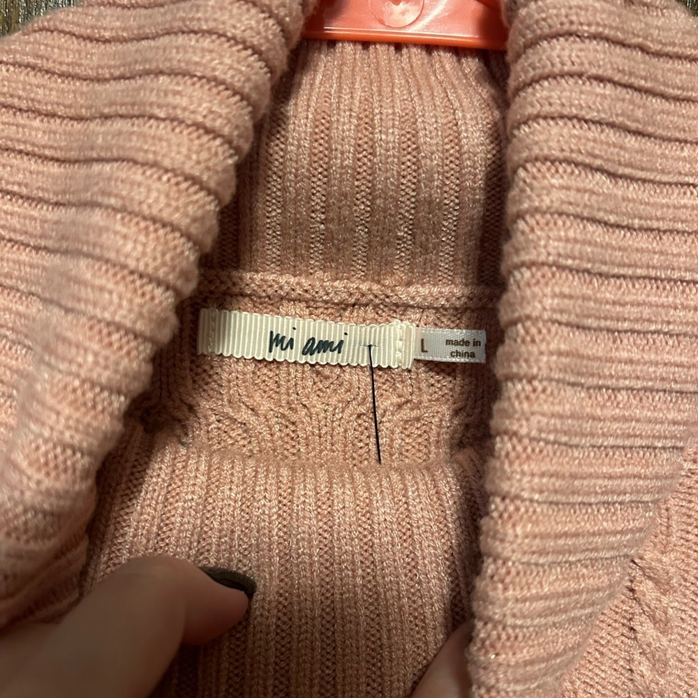 Francesca’s Knitted Turtleneck Pink Sweater Size Large NWT - Picture 2 of 3